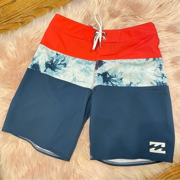 Billabong board shorts - Picture 5 of 12